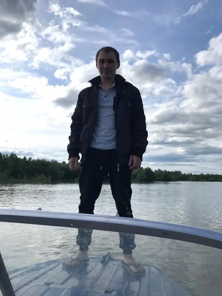  ,   Vasily, 32 ,   ,   , c 