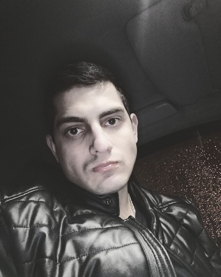  ,   Narek, 33 ,   ,   , c 