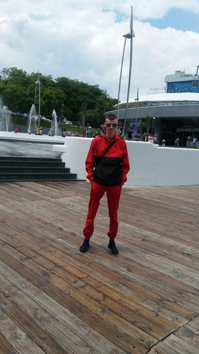  ,   Ivan Boruch, 27 ,   ,   , c 