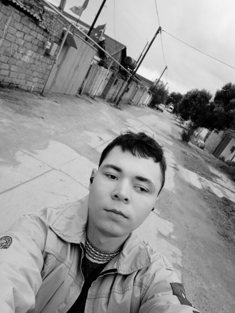  48779305  , 28 ,    