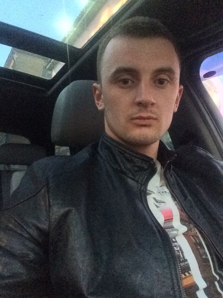  10513435  Dimir, 33 ,    