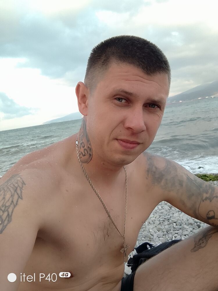  38297555  , 32 ,    