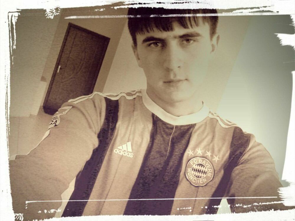  26776565  Jamshid, 31 ,    