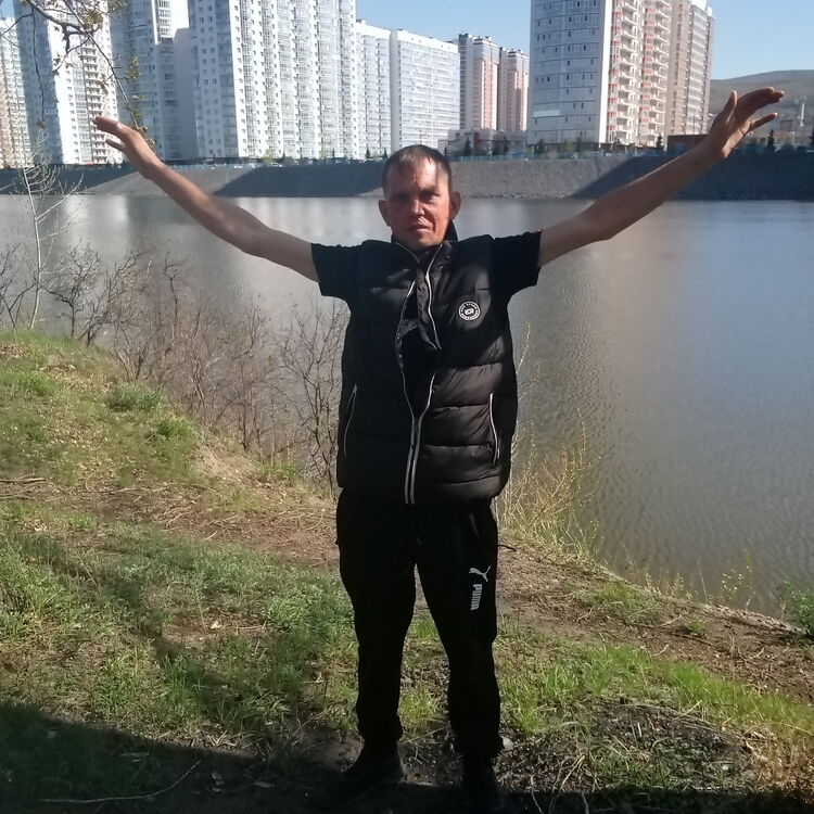  44250845  , 37 ,    