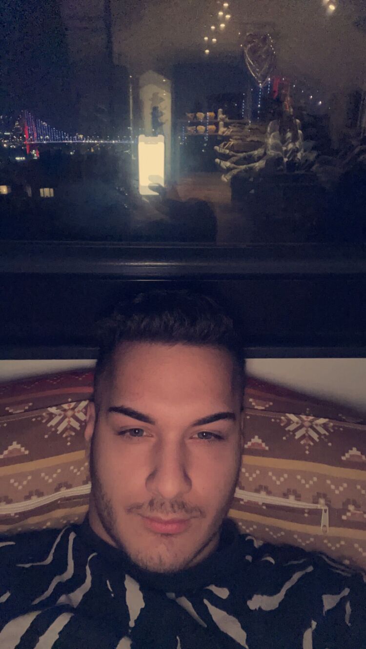  ,   Burak, 22 ,   ,   