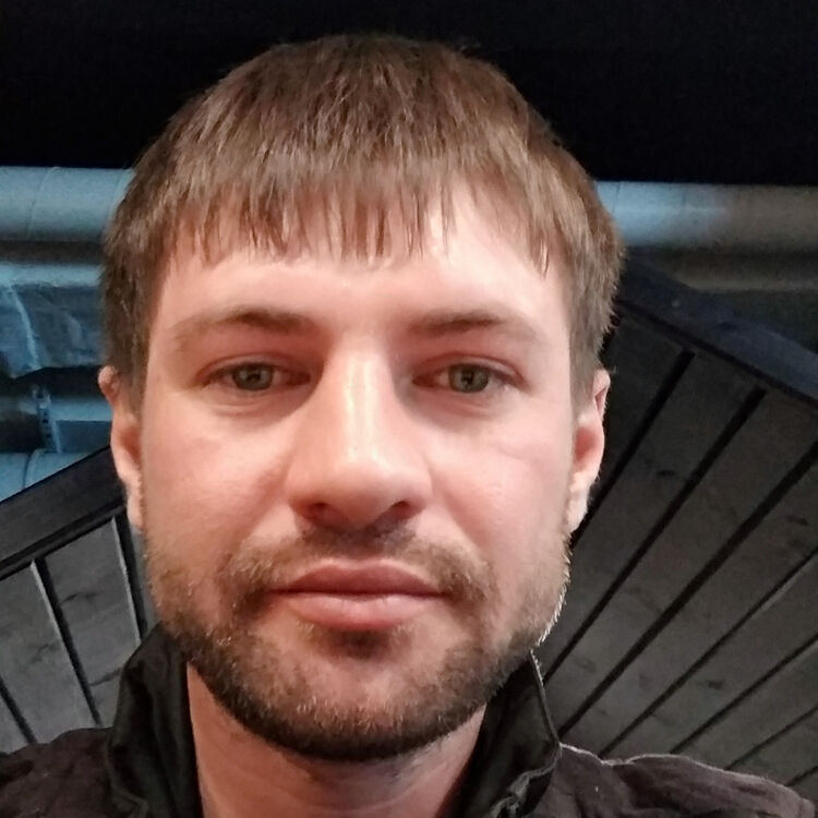  53739815  Denis, 41 ,    