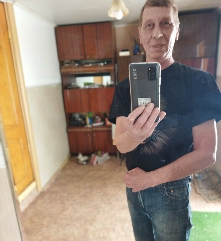  32048875  , 66 ,    