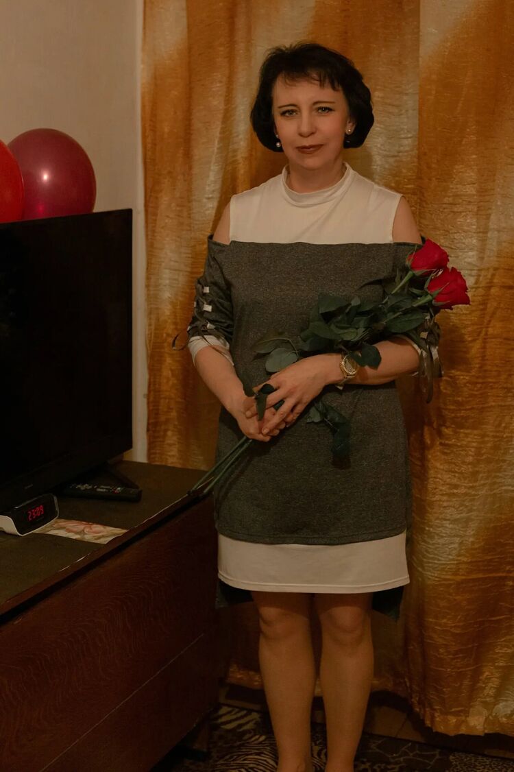  45974835  Swetlana, 51 ,    
