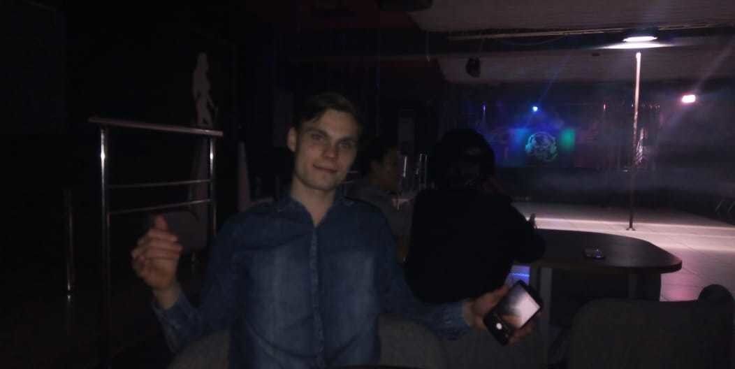  18931295  Vitaly, 26 ,    