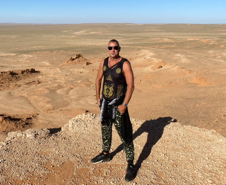  43467035  Diego, 40 ,    -