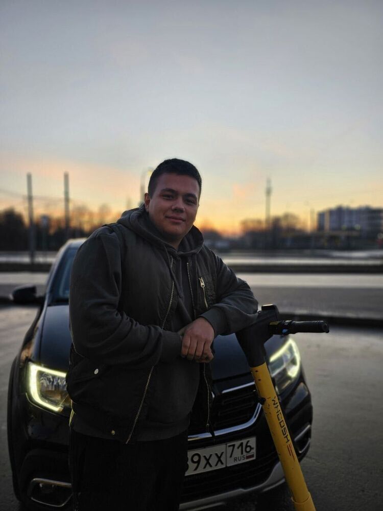 ���� 43372305 ����� ������, 22 ����, ���� ���������� � ������