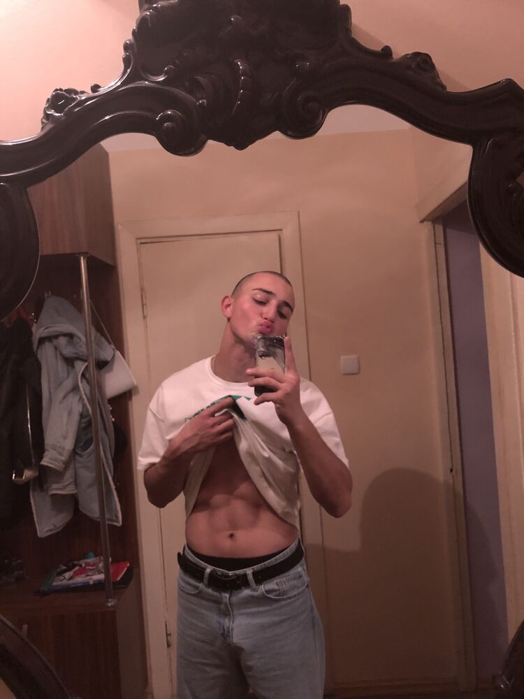 ���� 41045405 ����� Giorgi, 23 ����, ���� ���������� � ������