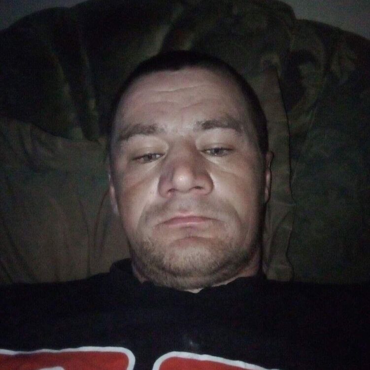  28306745  , 40 ,    