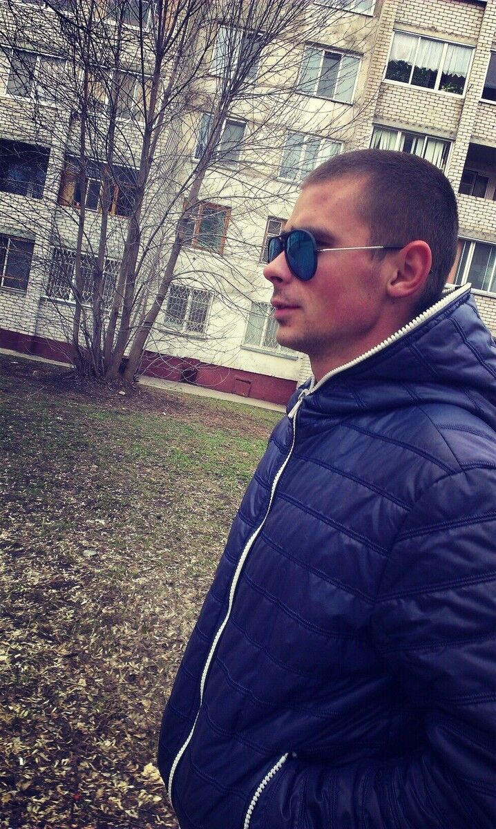  ,   Ivan, 33 ,   