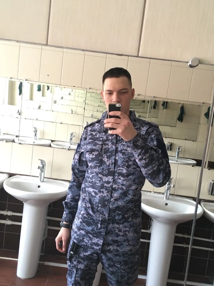  44660425  , 22 ,    
