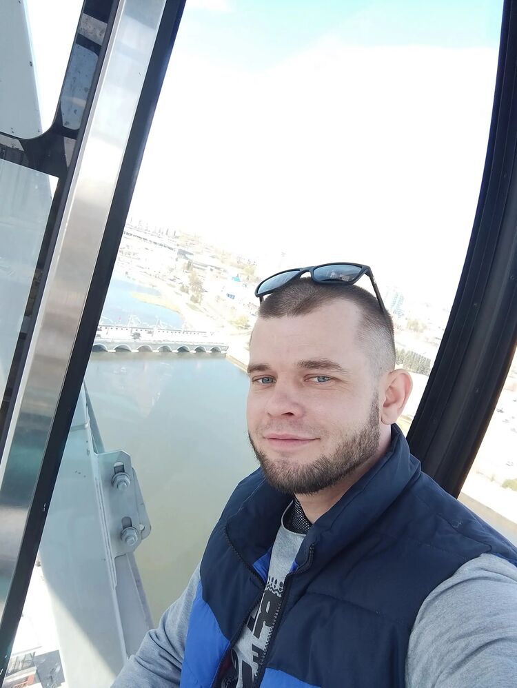  49167835  , 31 ,    