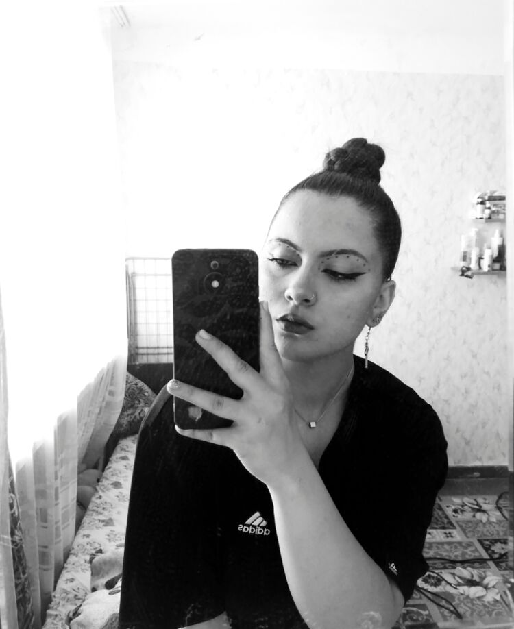 51806545  , 19 ,    