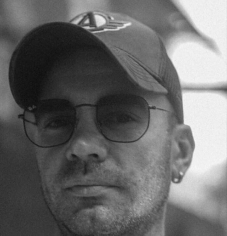 ���� 33887505 ������� ������, 41 ���, ���� ���������� � �������������