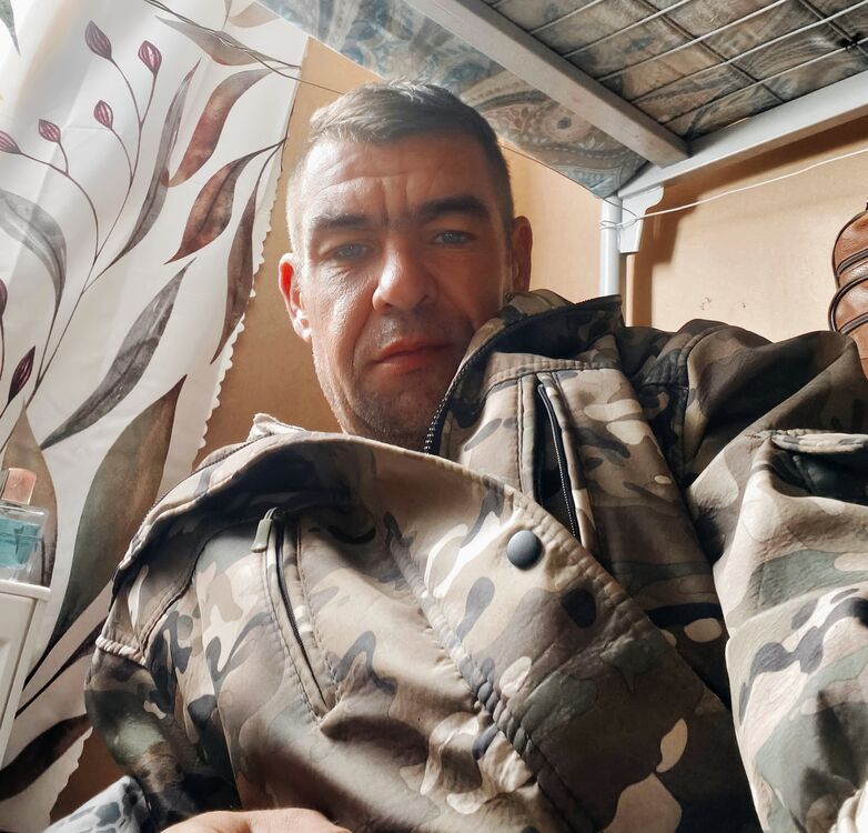  53763835  , 46 ,    