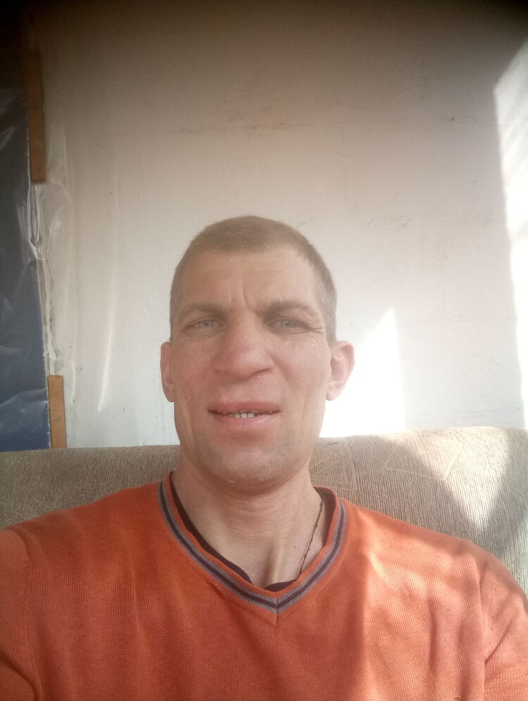  26254595  Roma, 43 ,    