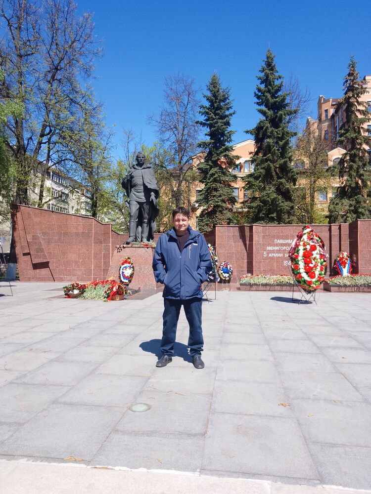  48309055  Ryslan, 46 ,    