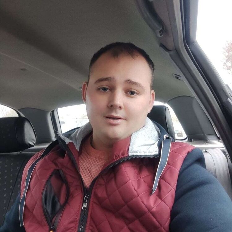  48029805  Ivan, 32 ,    