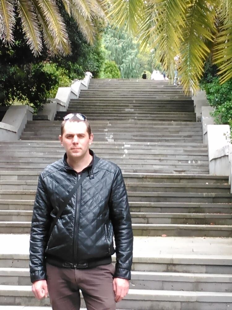  ,   Pavel, 39 ,   ,   , c , 