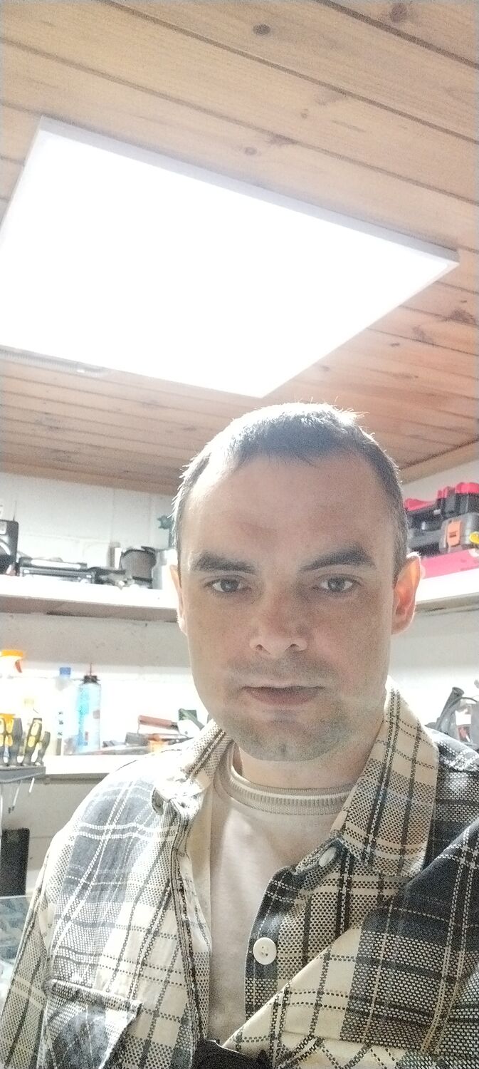  51442235  , 33 ,    