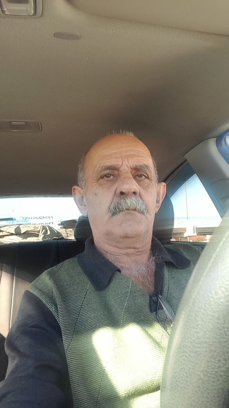  40890465  , 65 ,    