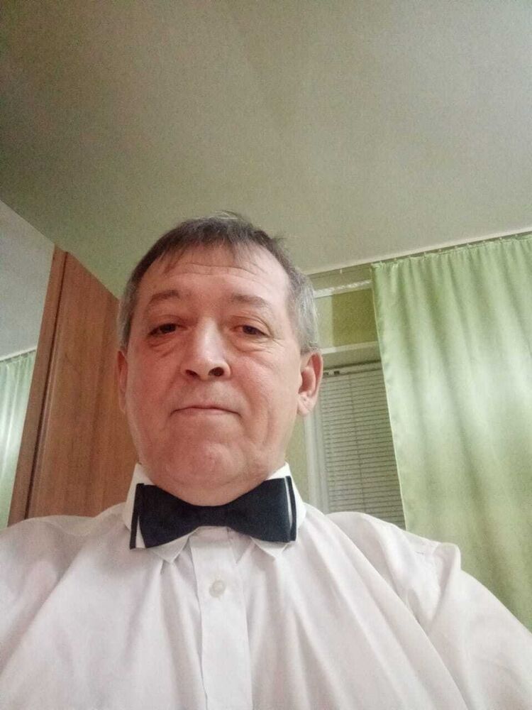  50426885  Valera, 54 ,    