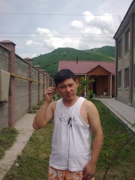  4620535  Gani, 38 ,    