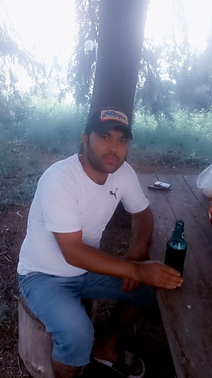  41220575  , 26 ,    