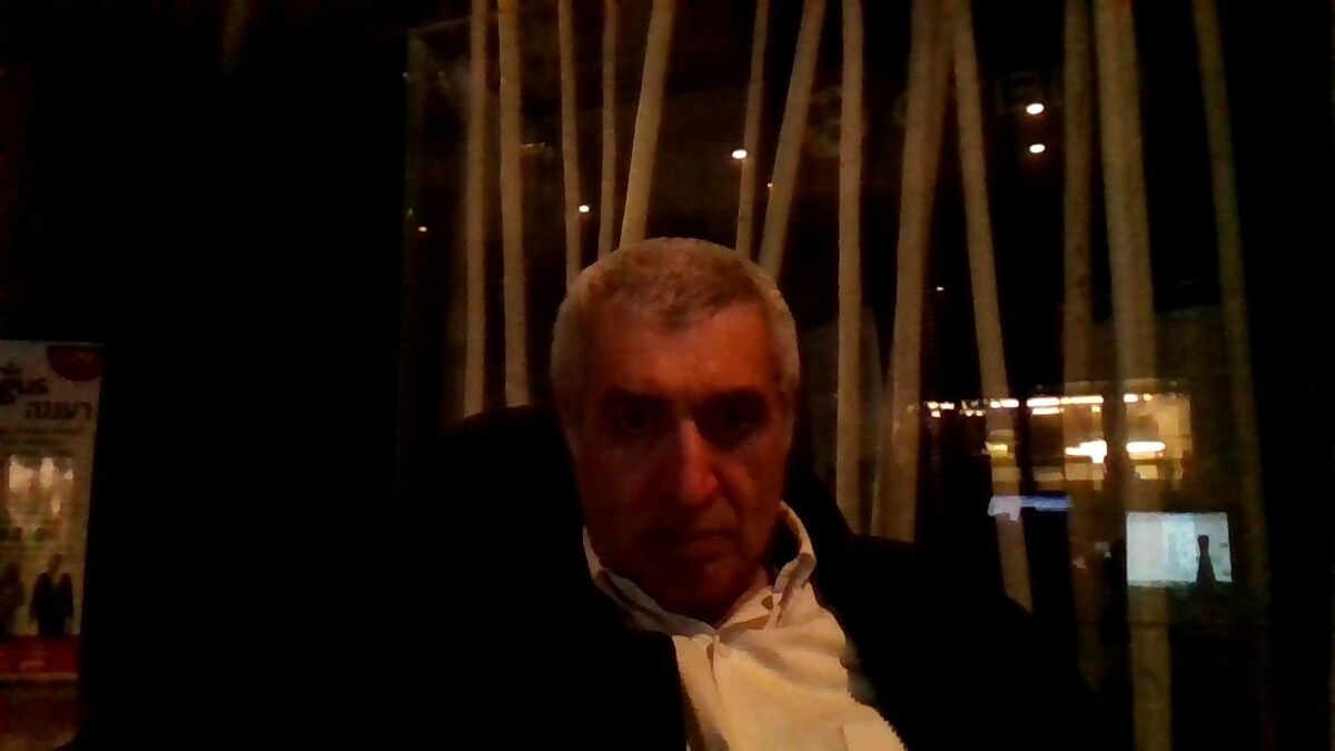  King George,   LeoLao, 65 ,   