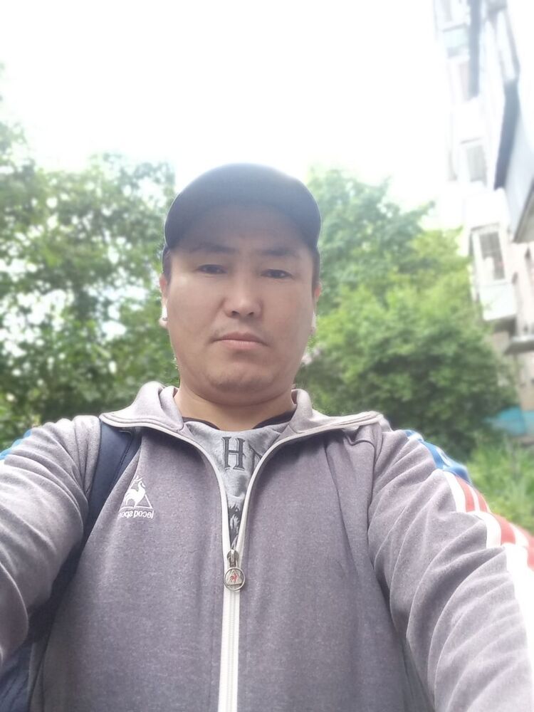  35076735  , 42 ,    
