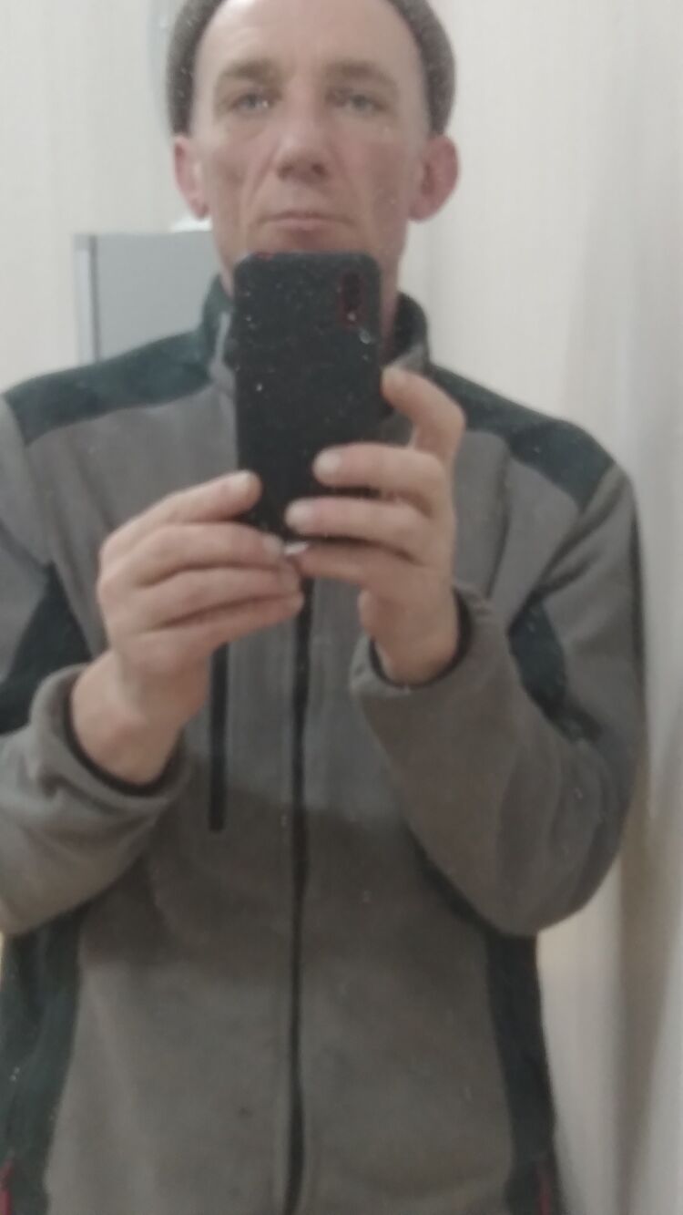  49664775  , 45 ,    