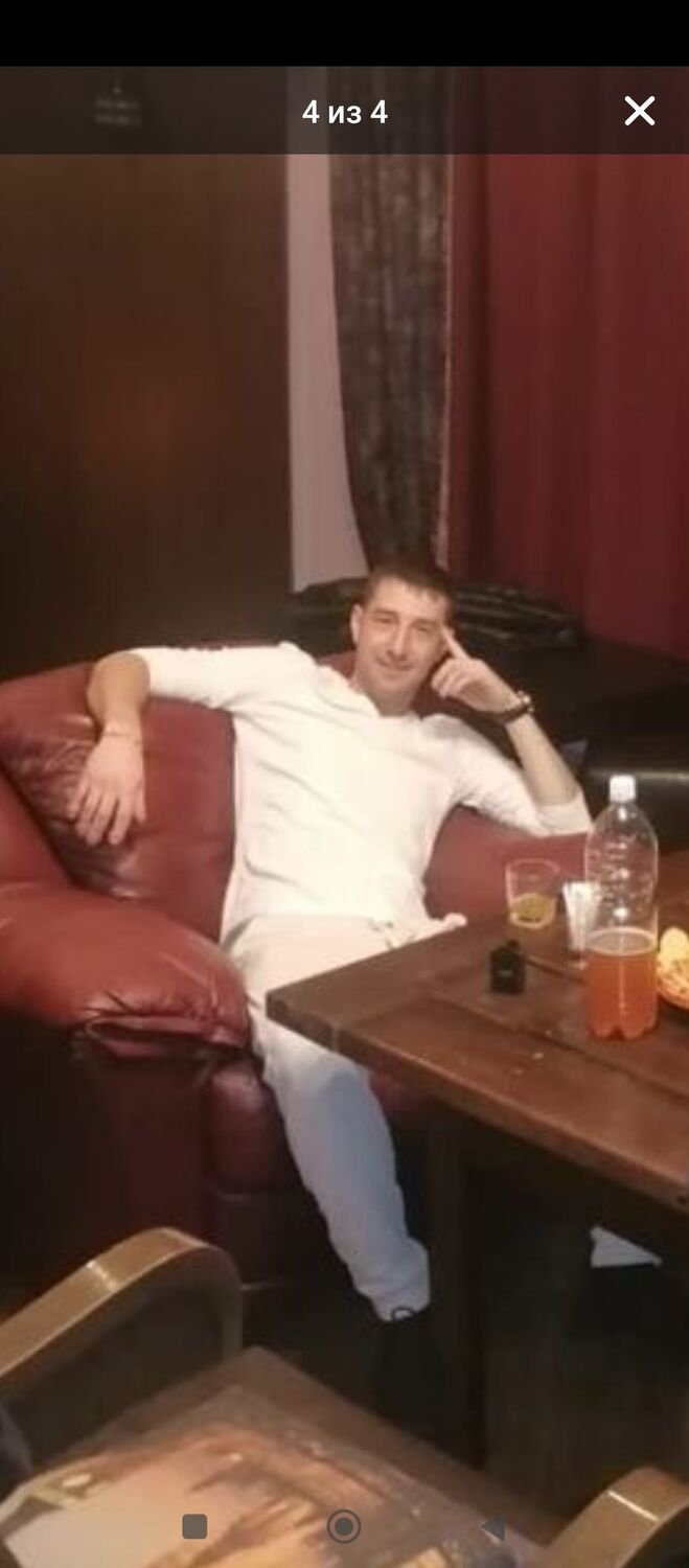  53778405  Denis, 39 ,    