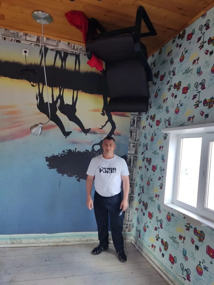  34406875  Nikolay, 42 ,    