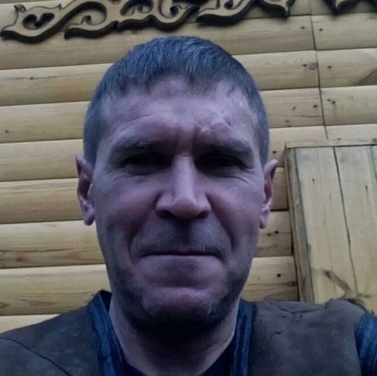  42170285  Dima, 49 ,    