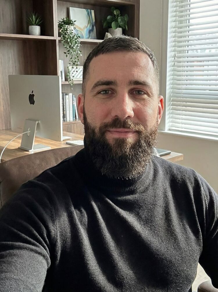 ���� 56237035 ������� Kiriolov, 36 ���, ���� ���������� � �������