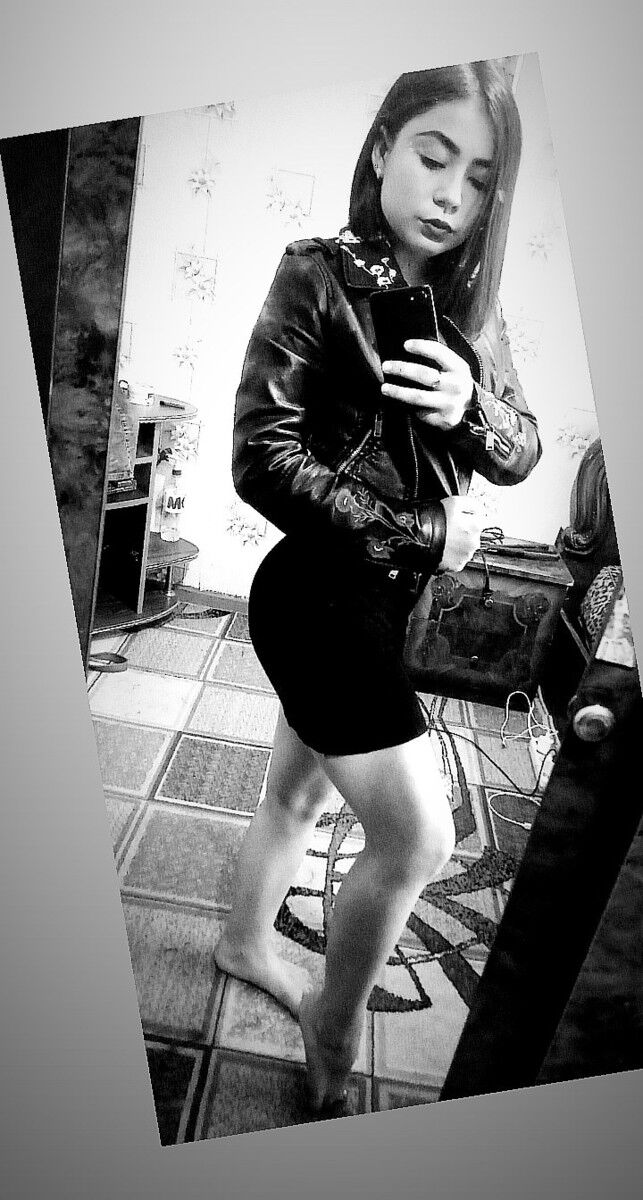 ,   Daniela, 23 ,   ,   , c 