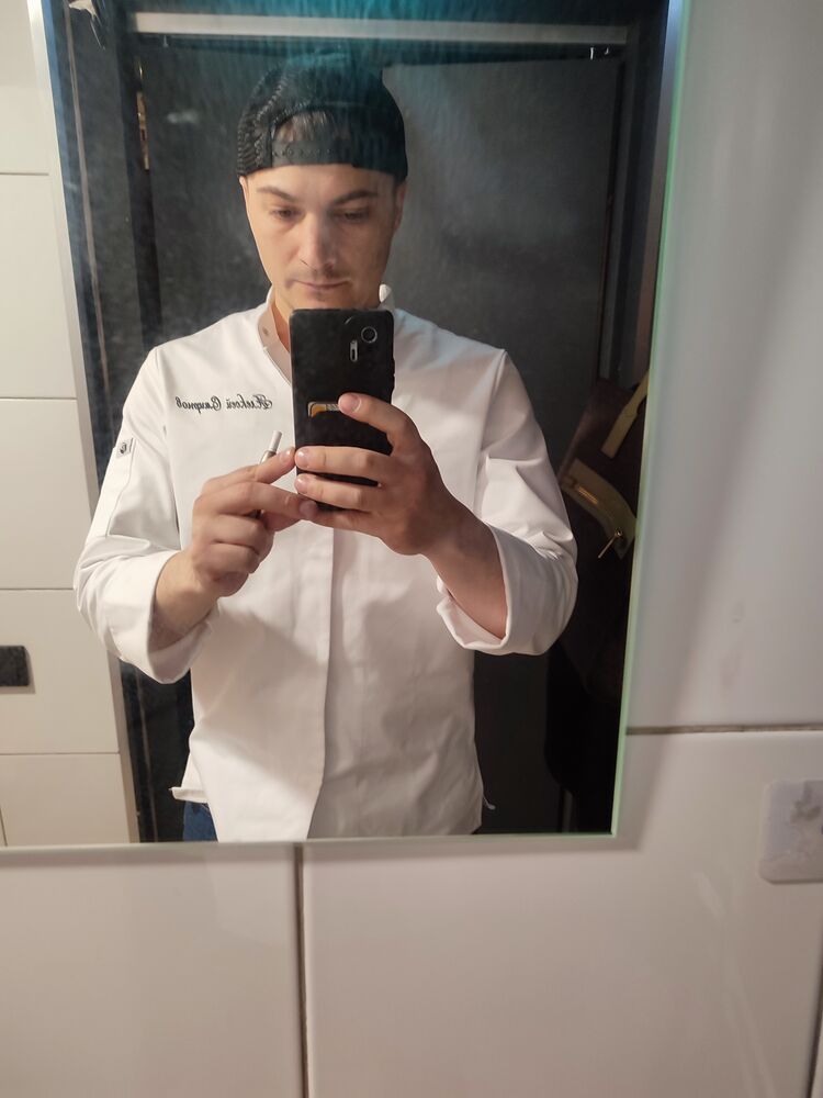  31661875  , 35 ,    