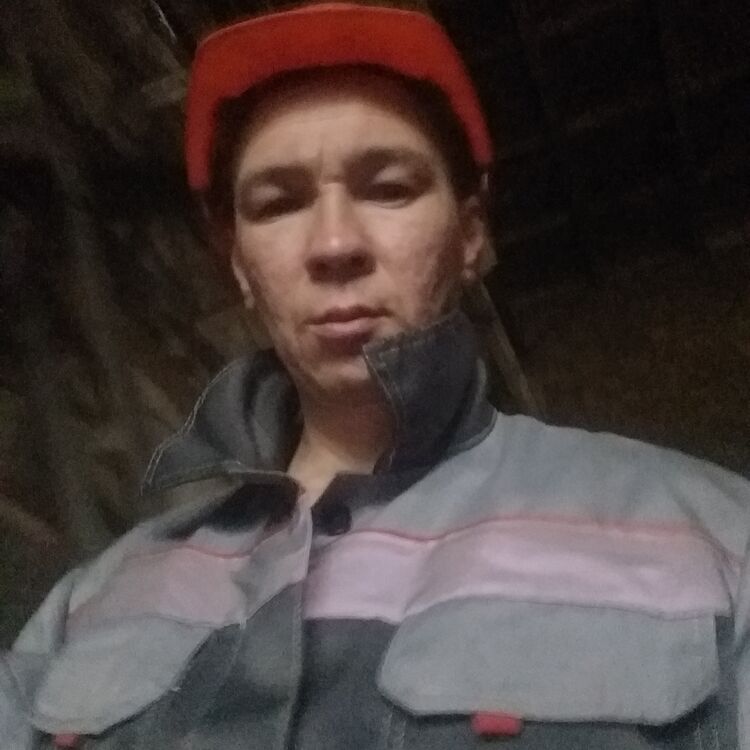  ,   Ruslan, 41 ,   ,   
