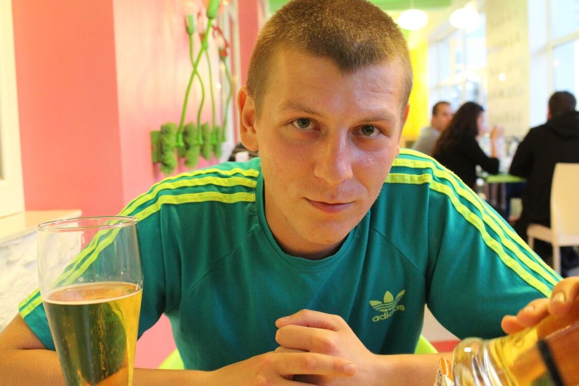  -,   Mihail, 35 ,     , c 