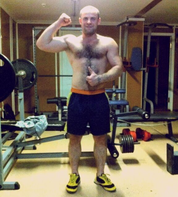  ,   Alex, 40 ,   