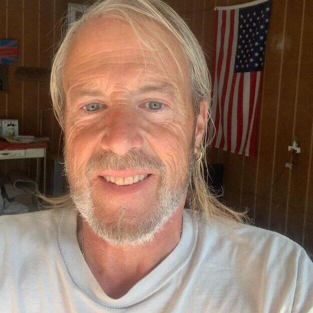  46934905  James Samuel, 62 ,    Homberg