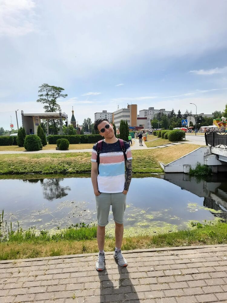  36663815  Vadya, 30 ,    