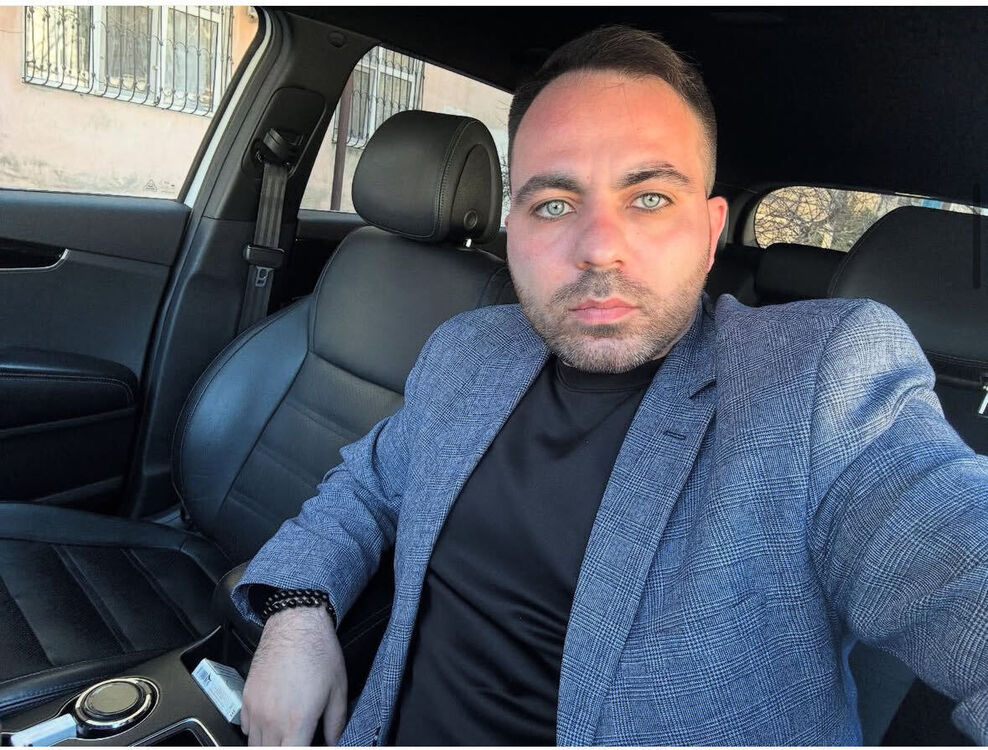  53917525  Azizagha, 36 ,    