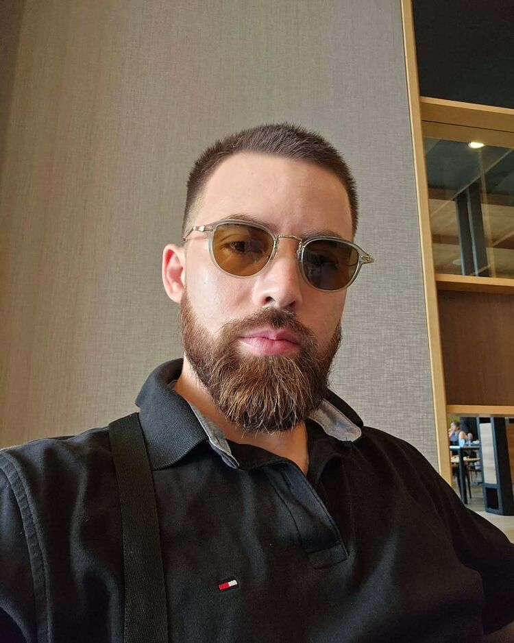 ���� 54814615 ������� ˸��, 39 ���, ���� ���������� � ����������