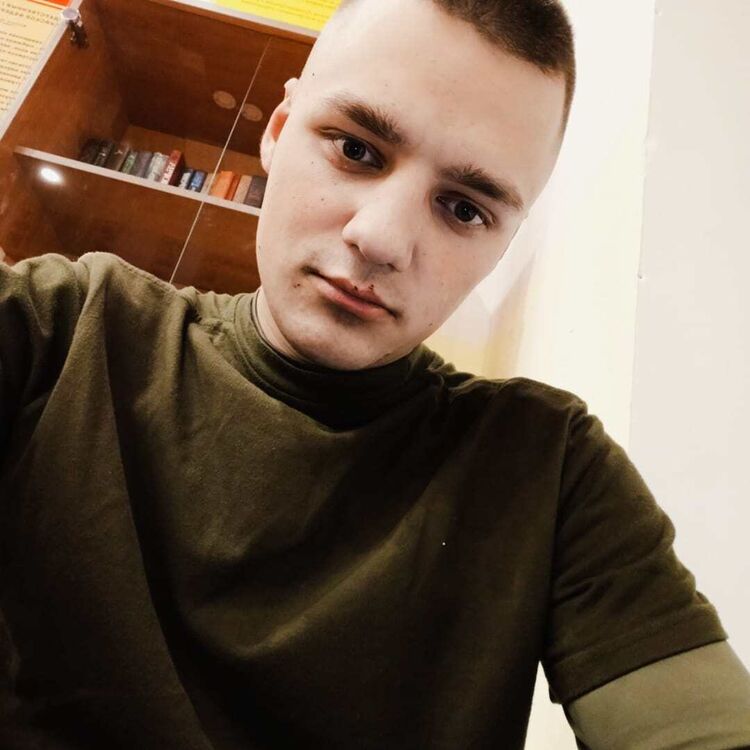  ,   Stepan, 21 ,   ,   