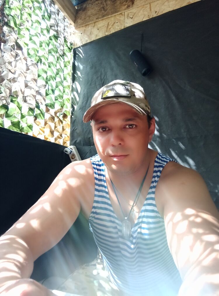  42665855  , 28 ,    